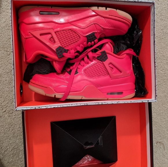 women's retro 4 singles day
